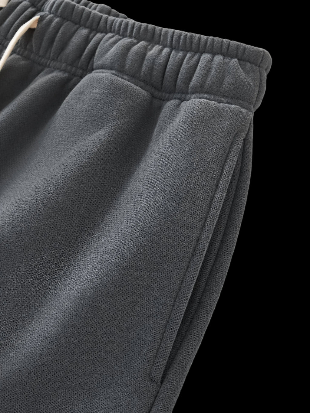 Relaxed Drawstring Three-quarter Sweatpants